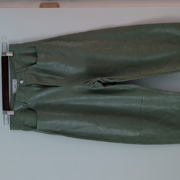 Mango faux leather Sage Green High-Waisted Streetwear Barel Contemporary Pants - Picture 5 of 13